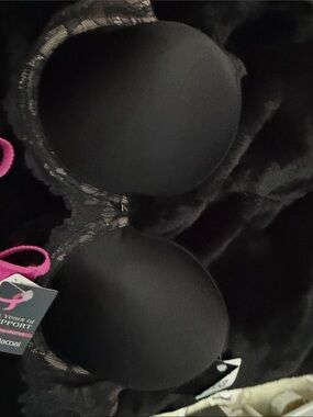 Wacoal Black Bra with Pink Accent Straps